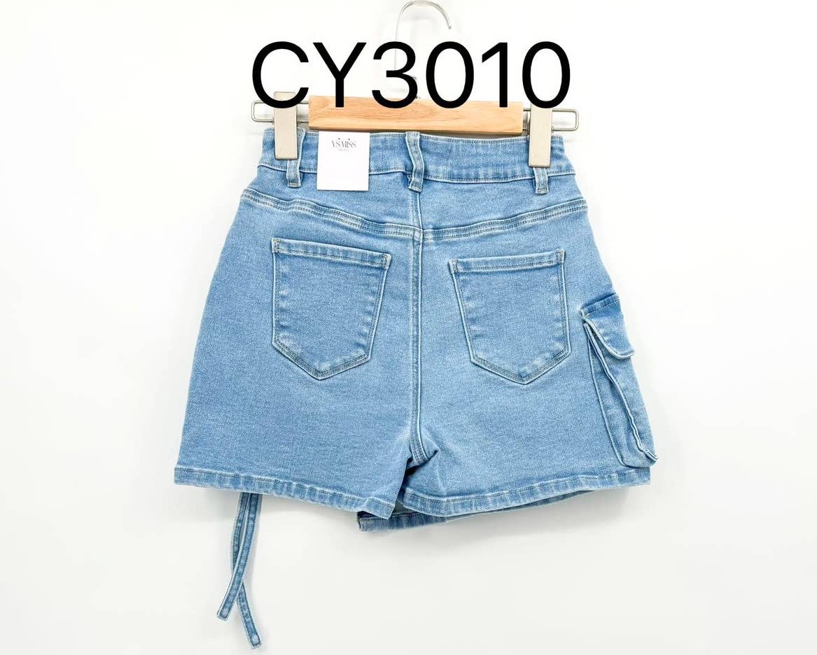 High waist denim cargo skorts with side pockets in blue : XL